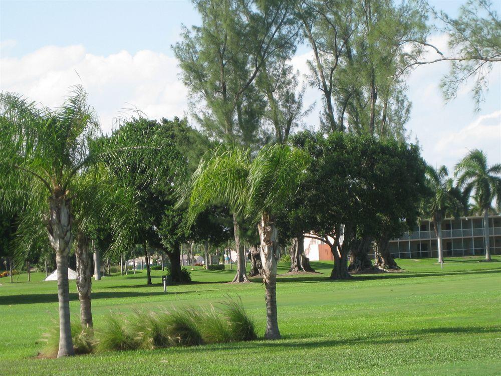 Hollywood Beach Golf Resort Eksteriør bilde