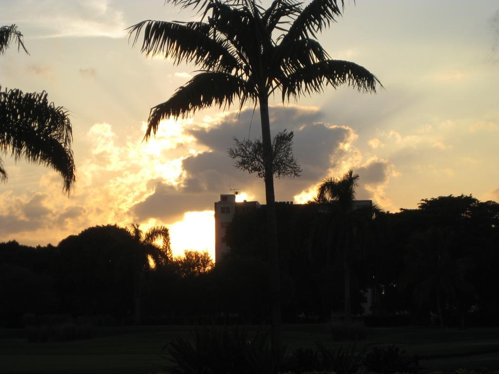 Hollywood Beach Golf Resort Eksteriør bilde